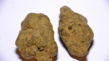 ¿Qué son las rocas lunares y las rocas solares?
